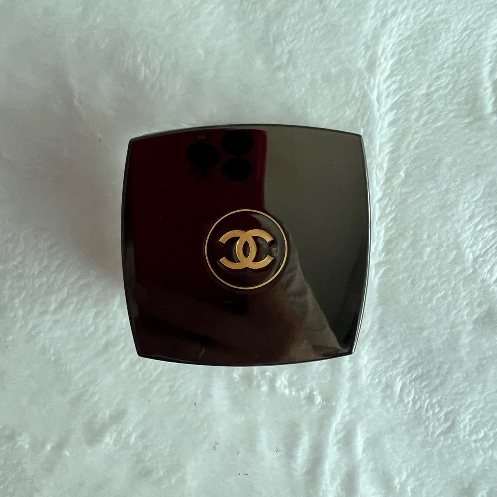 CHANEL sublimage le teint 20 beige - Picture 2 of 5